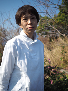前川朋子 (マエカワ・トモコ)