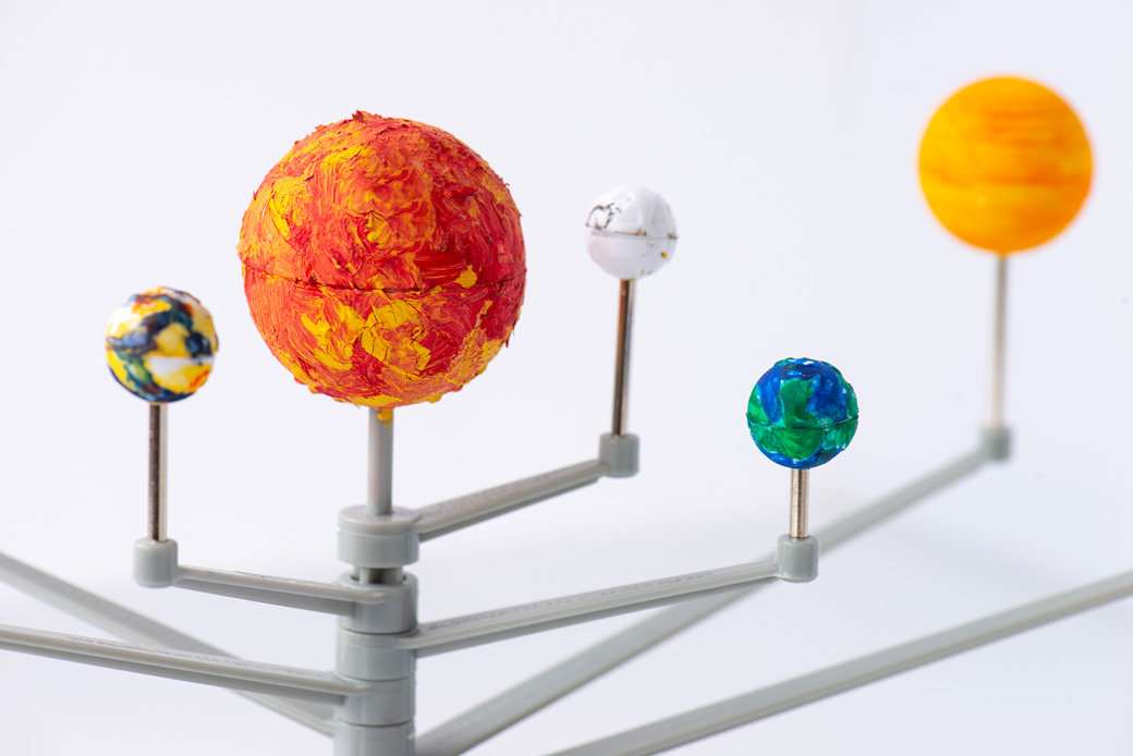 [image]太陽系の模型の工作