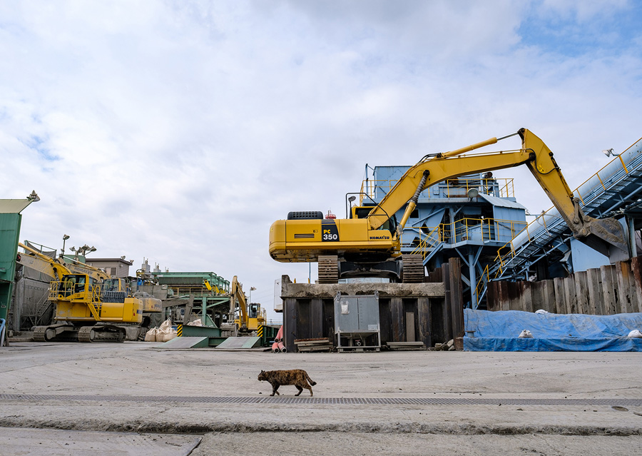 [Image]松本伸夫写真展「工場街の猫景色」