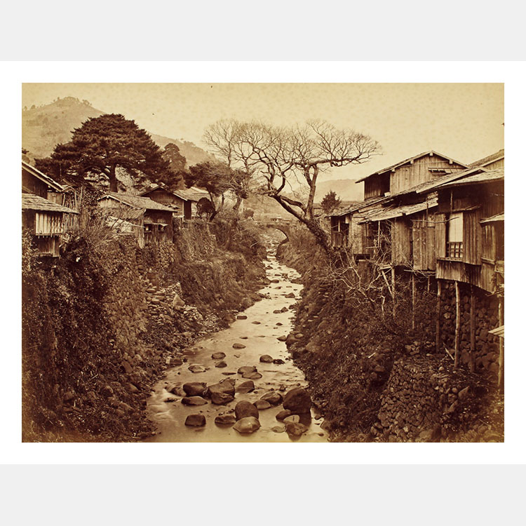 [image]How Japan Became a Photography Powerhouse: The Beginnings