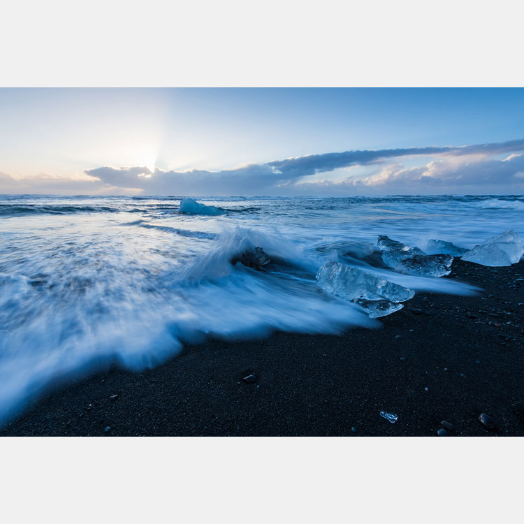 [Image]北島良夫写真展「黒き砂浜を出て…そして再び」