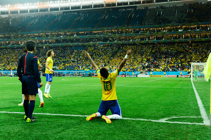 [image]ゴールを喜ぶブラジル代表ネイマール ©Itaru Chiba